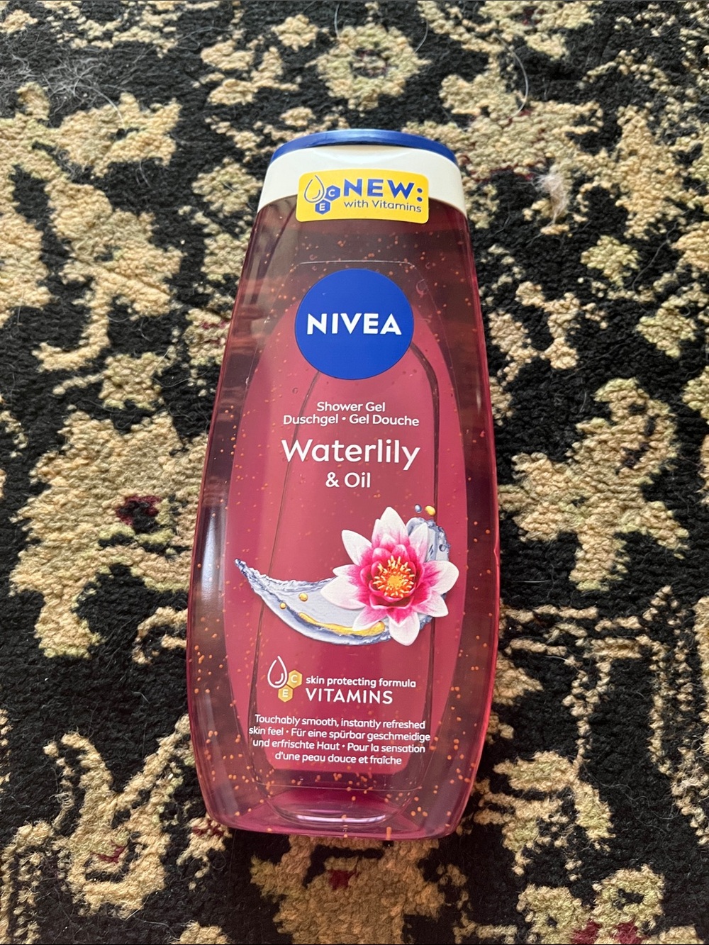 NIVEA Waterlily & Oil Shower Gel - Pink